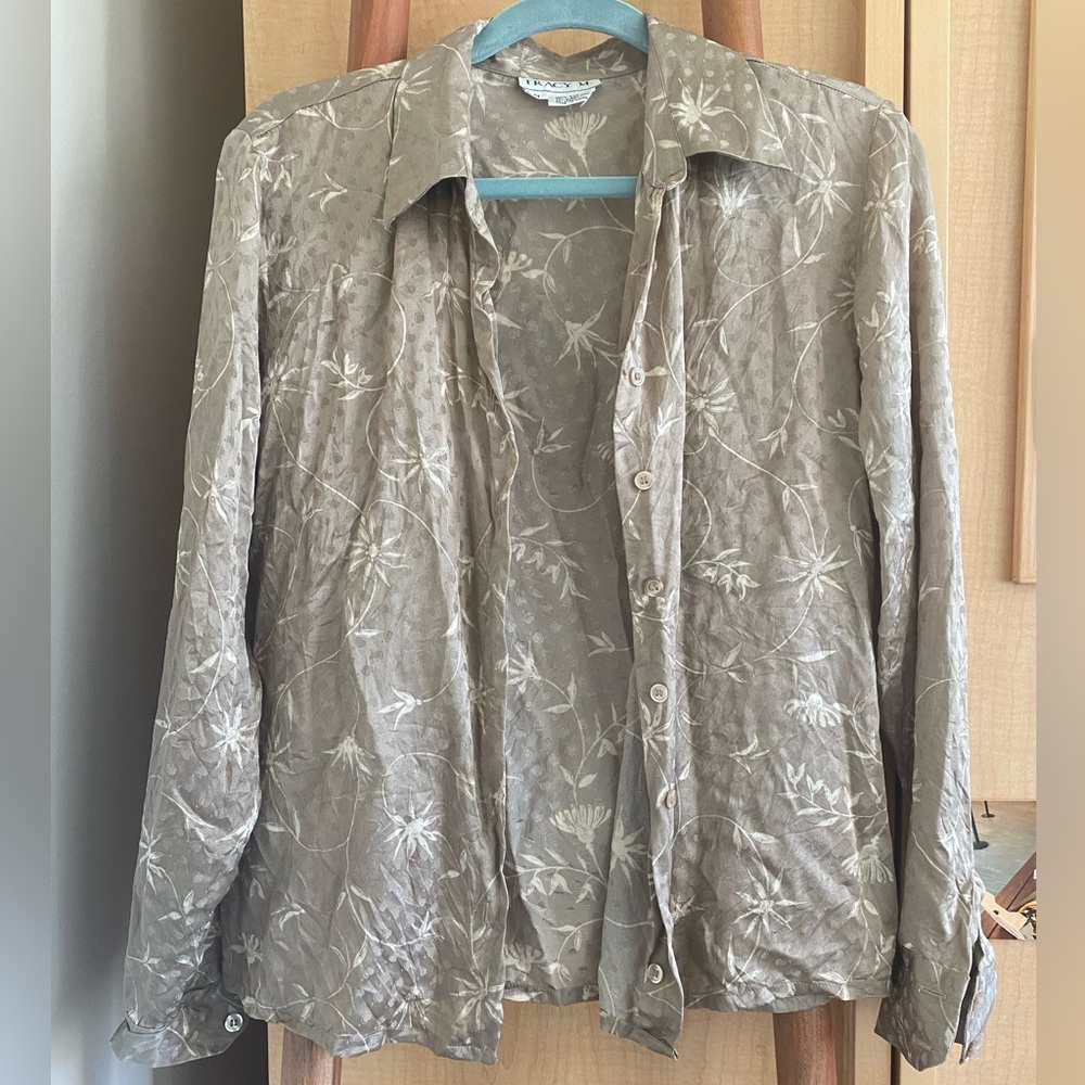 Cream/tan/grey/white silk button up top